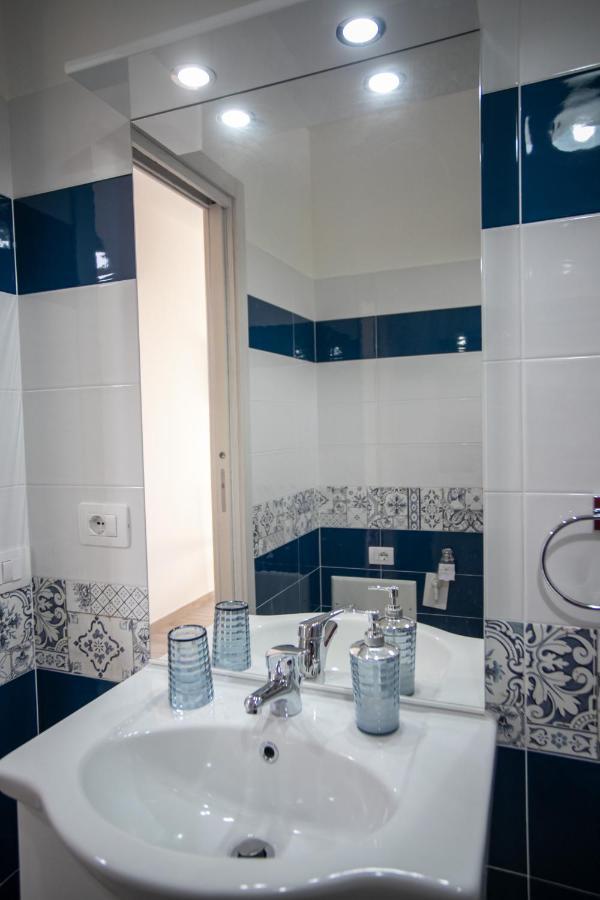 Royal Rooms Terracina Eksteriør billede